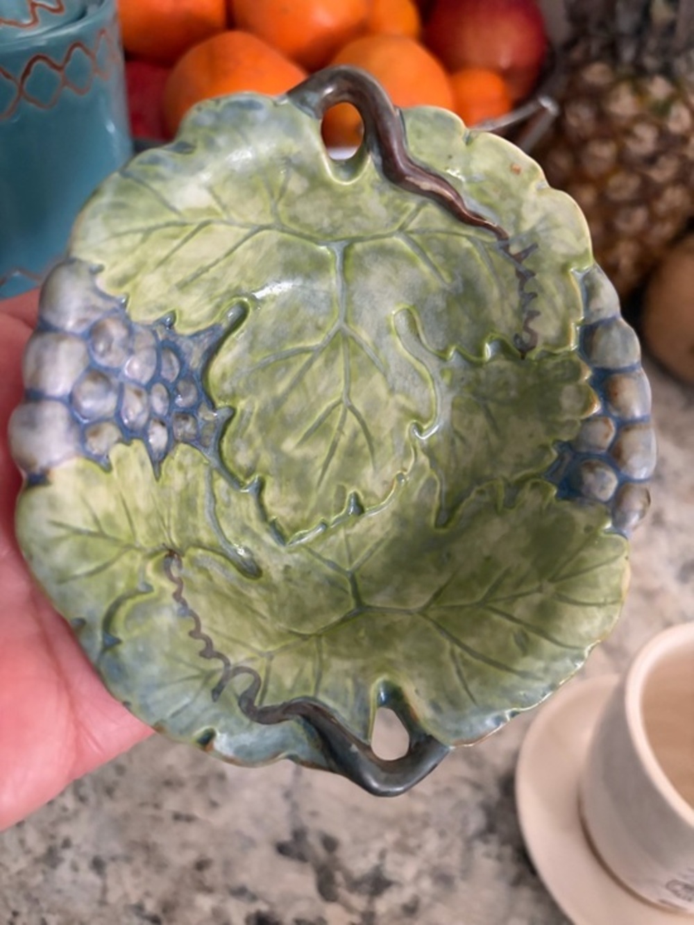 VTG Takahashi San Francisco Japan   Pottery Majolica Grape  Leaf Dish Design